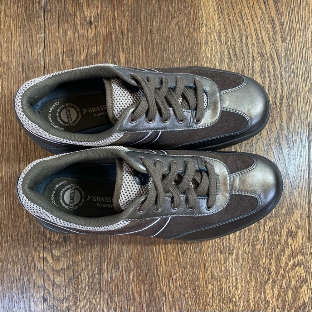 Grasshoppers Brown Suede/Copper Sneaker Wmn Sz 7.5 - Picture 5 of 11